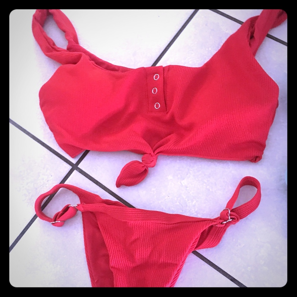 Tie front ribbed suit lg bottom small top